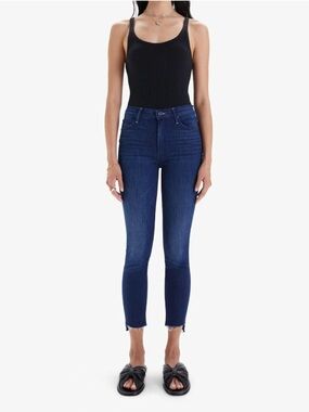 MOTHER The Stunner Zip Ankle Step Fray Jeans Size 28